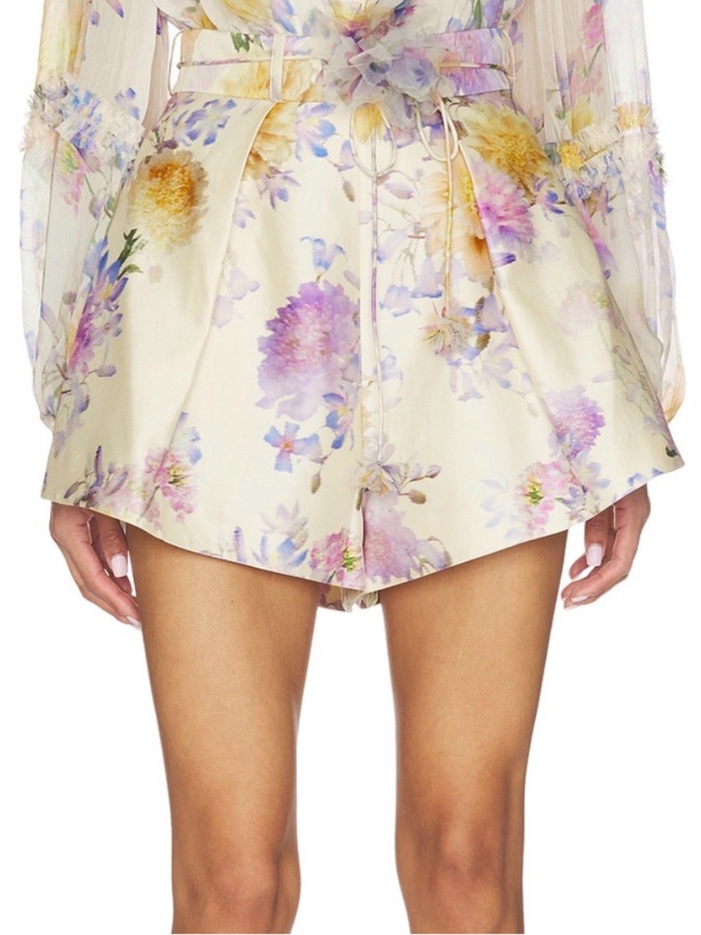 ✨ RARE FIND ✨ ZIMMERMANN Luna Tuck Short in Cream Dahlia